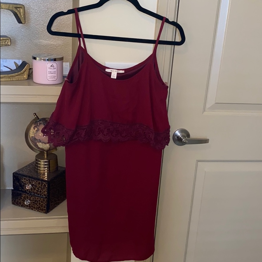 Francesca’s maroon dress